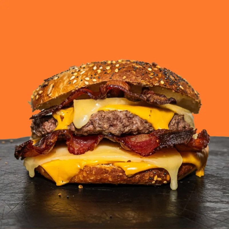 Burger Black Pepper, sauce poivre, Chez Magda