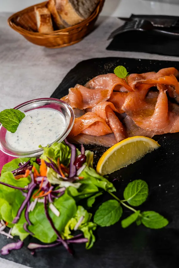 Entrée de saumon mariné Chez Magda