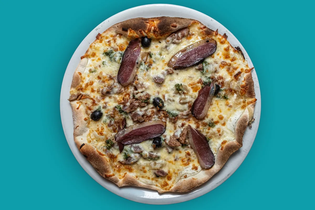Pizza du moment, pâte croustillante, Chez Magda